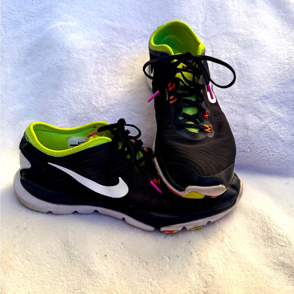Nike women’s size 10 excellent condition